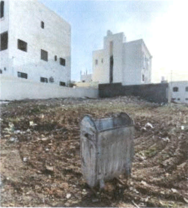 مزاد أرض / مجمع — النهضة
